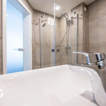 Waterfront Апартаменты Загард